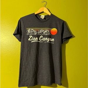 Zion Canyon National Park Utah Tourist Tee Sz Sm